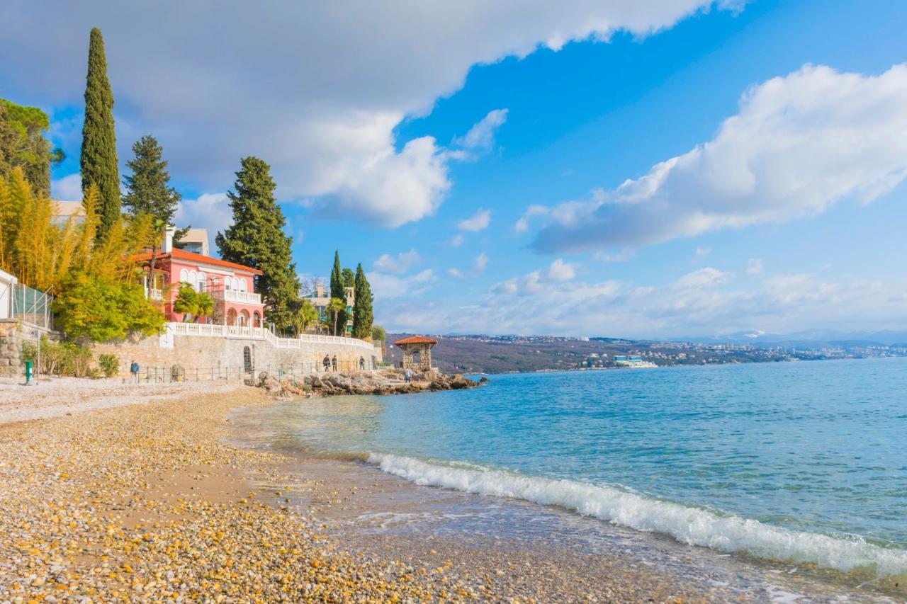 Apartments Anita Near Opatija With Private Parking Matulji Extérieur photo