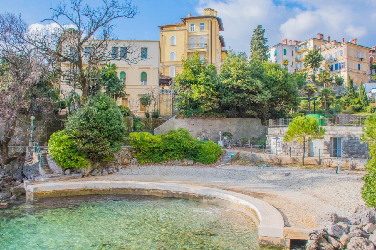 Apartments Anita Near Opatija With Private Parking Matulji Extérieur photo
