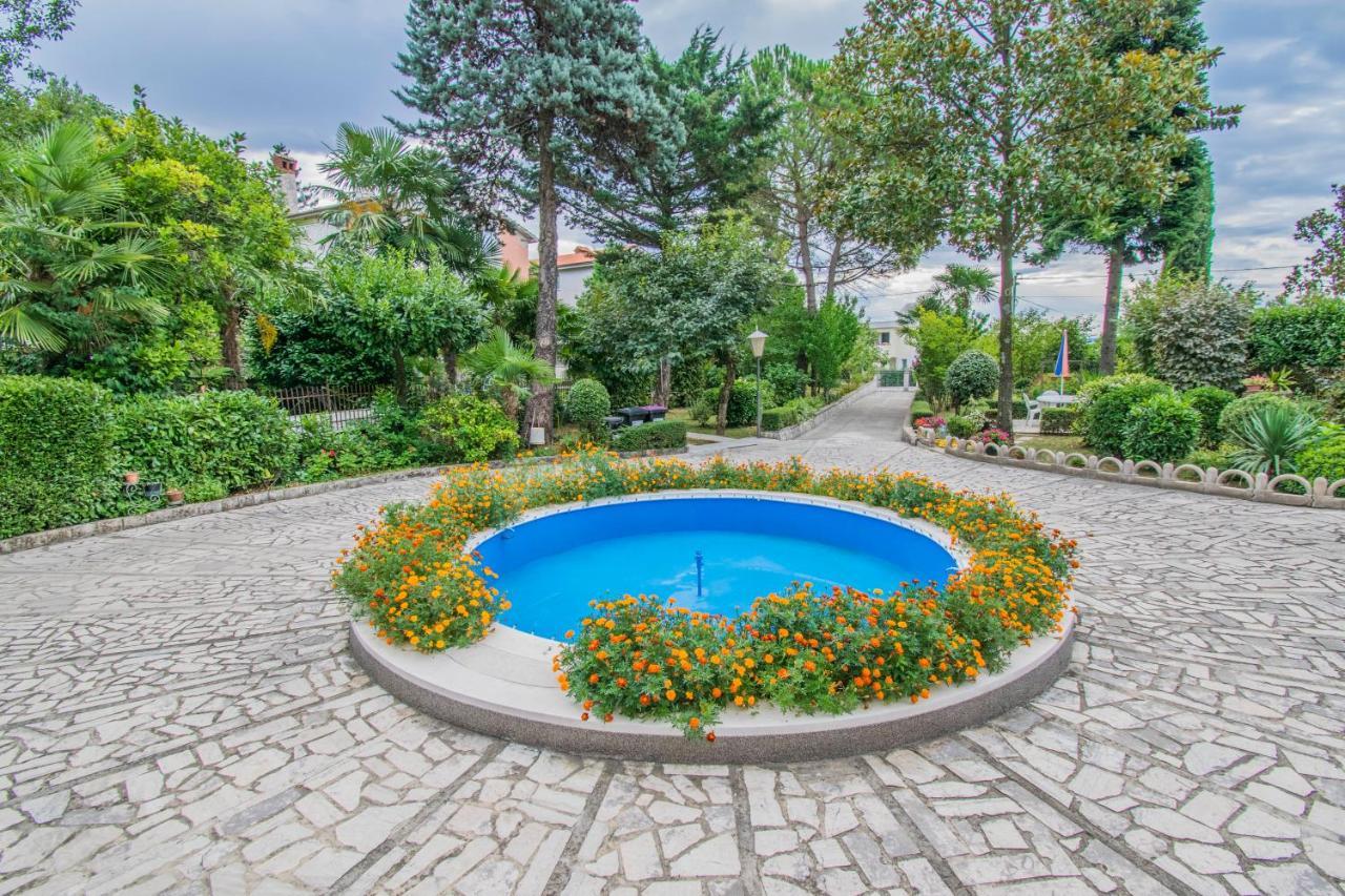 Apartments Anita Near Opatija With Private Parking Matulji Extérieur photo